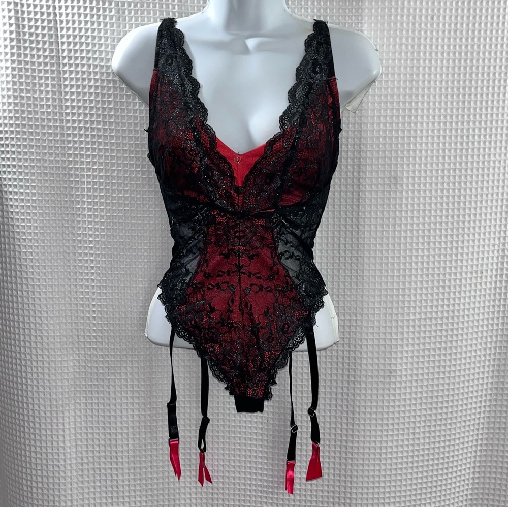 Lovehoney ladies lace and mesh Chemise/Teddy size medium